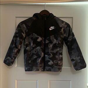 Nike Black and Gray Camouflage Jacket